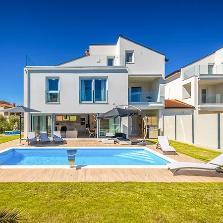 Beautiful Modern *