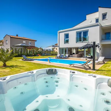 וילה Beautiful Modern *