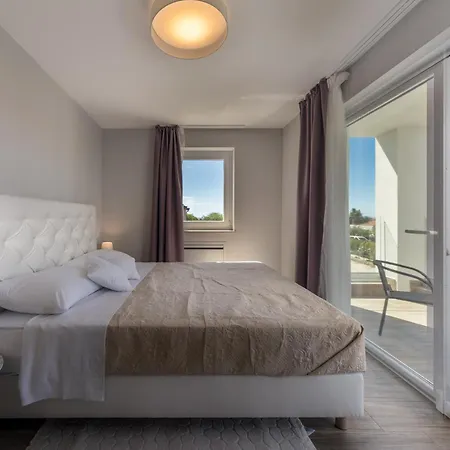 Beautiful Modern וילה פורץ